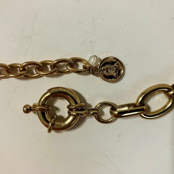 Nautical Choker Necklace Link Chain Enamel Knot Gold Tone Metal Lighthouse Tag - Picture 10 of 10